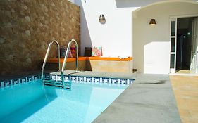 Villa Amanecer